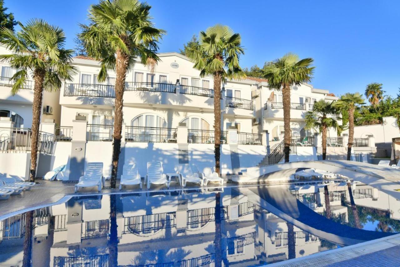 Hotel Xanadu Herceg Novi Zewnętrze zdjęcie