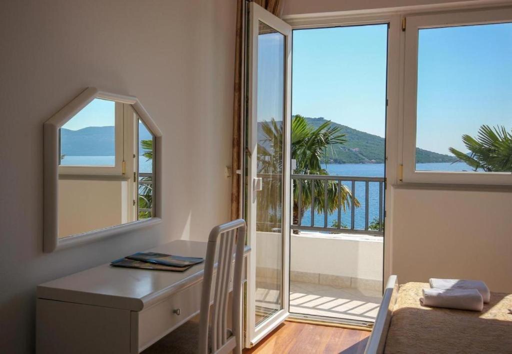 Hotel Xanadu Herceg Novi Zewnętrze zdjęcie