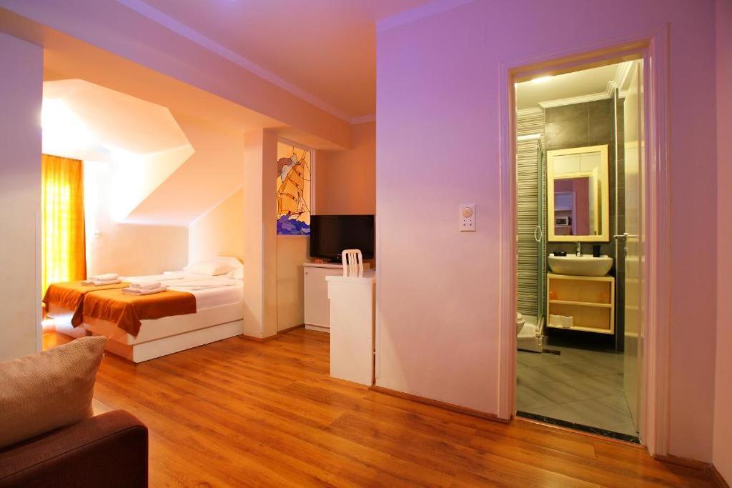 Hotel Xanadu Herceg Novi Zewnętrze zdjęcie