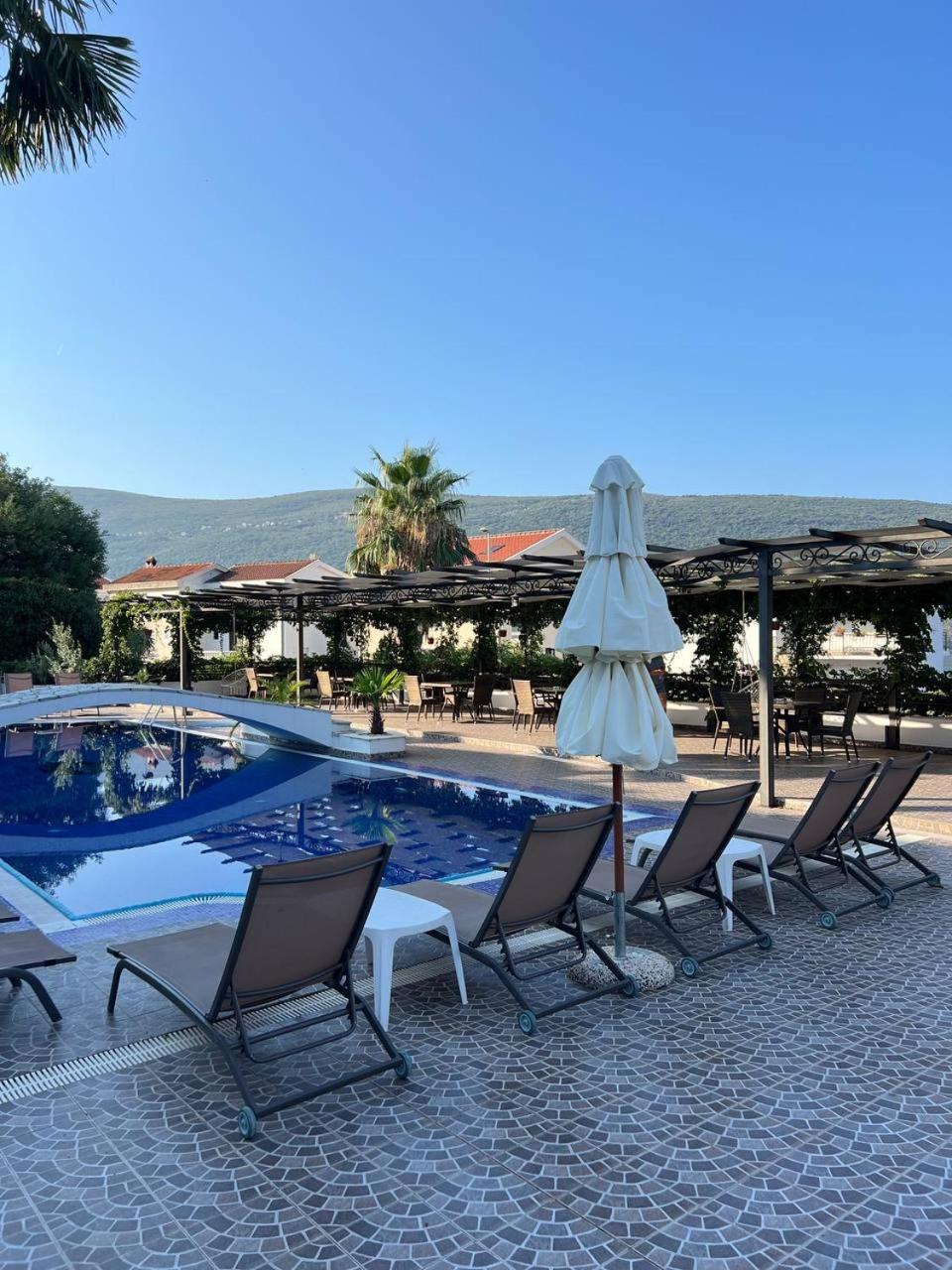 Hotel Xanadu Herceg Novi Zewnętrze zdjęcie
