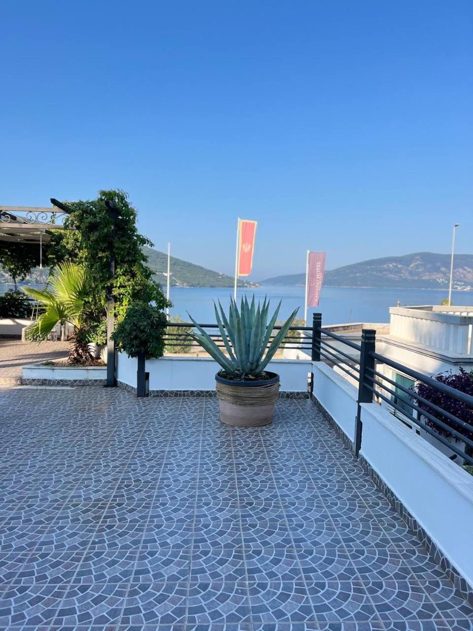 Hotel Xanadu Herceg Novi Zewnętrze zdjęcie